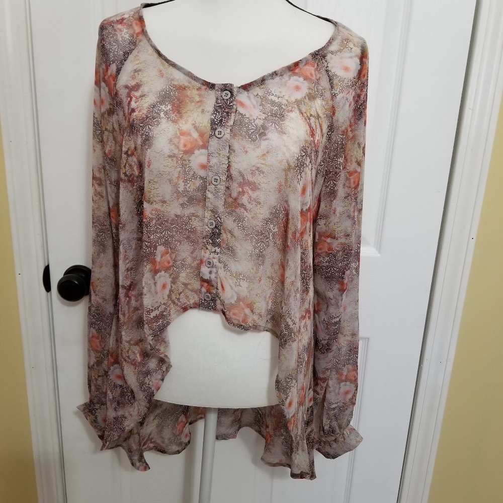 Millau Sheer High Low Floral Top.